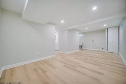 2149 E 90th Street, Chicago, IL 60617 - Photo 13