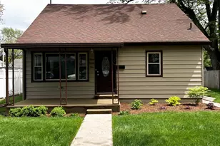 384 N Grand Ave, Bradley, IL 60915 - Photo 3