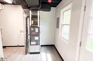 384 N Grand Ave, Bradley, IL 60915 - Photo 11