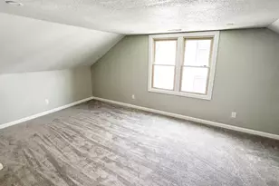 384 N Grand Ave, Bradley, IL 60915 - Photo 15