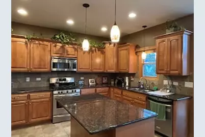 2861 Meadow Path, New Lenox, IL 60451 - Photo 11