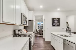 1267 Tiger Lily Dr, Bartlett, IL 60103 - Photo 7