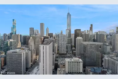 55 E Erie Street #5201, Chicago, IL 60611 - Photo 17
