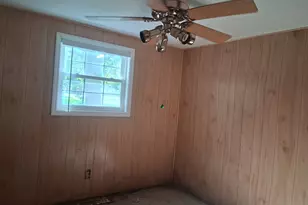 1923 Bruning Dr, Wilmington, IL 60481 - Photo 7