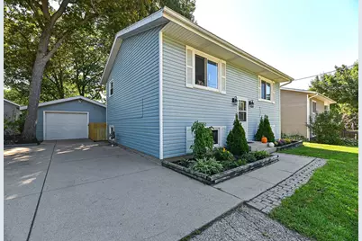 6811 236th Avenue, Salem, WI 53168 - Photo 3