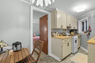 2626 W Lunt Ave, Chicago, IL 60645 - Photo 33