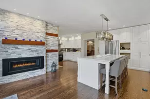 2626 W Lunt Ave, Chicago, IL 60645 - Photo 3