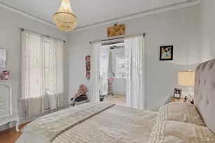 2626 W Lunt Ave, Chicago, IL 60645 - Photo 23