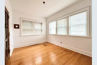 2626 W Lunt Avenue, Chicago, IL 60645 - Photo 27