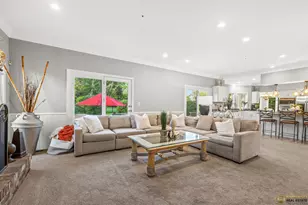 5898 Partridge Ln, Long Grove, IL 60047 - Photo 15