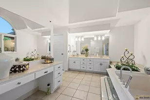 5898 Partridge Ln, Long Grove, IL 60047 - Photo 33