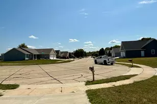 709 N Abbey Rd, Urbana, IL 61802 - Photo 29