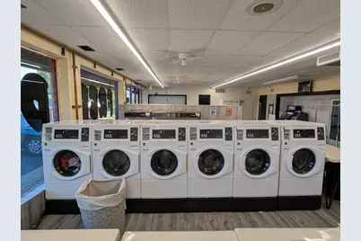 819 N Galena Avenue, Dixon, IL 61021 - Photo 13