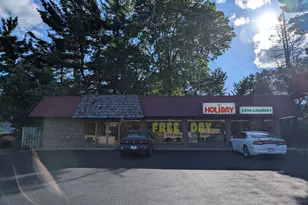 819 N Galena Ave, Dixon, IL 61021 - Photo 1