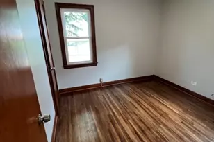 10317 S Peoria St, Chicago, IL 60643 - Photo 9