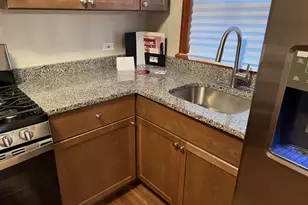 10317 S Peoria St, Chicago, IL 60643 - Photo 3