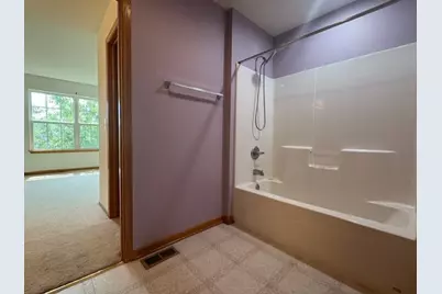 211 Leah Court, Sycamore, IL 60178 - Photo 19