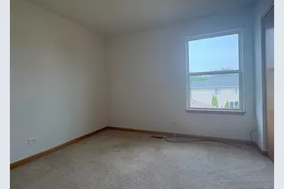 211 Leah Court, Sycamore, IL 60178 - Photo 21