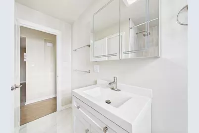 2719 W 94th Street, Evergreen Park, IL 60805 - Photo 9