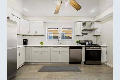 2719 W 94th Street, Evergreen Park, IL 60805 - Photo 15