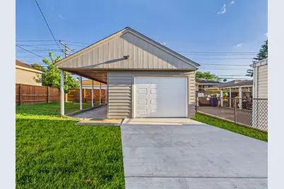 2719 W 94th Street, Evergreen Park, IL 60805 - Photo 31