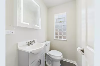 2719 W 94th Street, Evergreen Park, IL 60805 - Photo 21