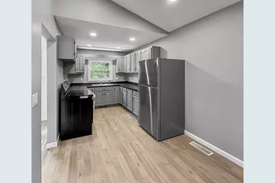 302 W Cook Street, Sheffield, IL 61361 - Photo 7