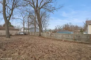 35720 N Laurel Ave, Ingleside, IL 60041 - Photo 25