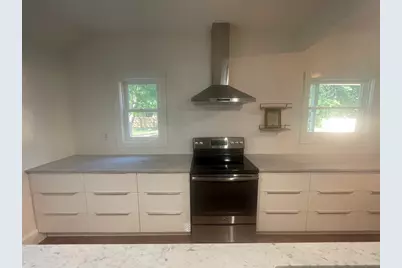 404 E Park Street, Champaign, IL 61820 - Photo 9