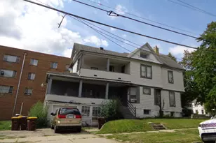 735 N Court St, Rockford, IL 61103 - Photo 7