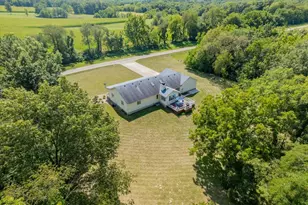 5897 Country Meadow Ln, Clifton, IL 61727 - Photo 51