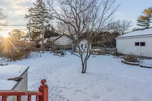 308 S I Oka Ave, Mount Prospect, IL 60056 - Photo 23