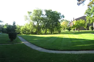 187 Pickwick Dr, Schaumburg, IL 60193 - Photo 19