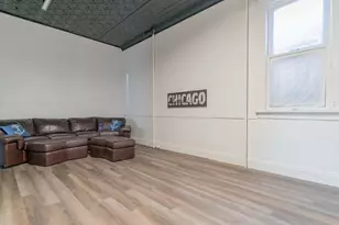 13351 S Baltimore Ave, Chicago, IL 60633 - Photo 21