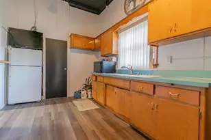 13351 S Baltimore Ave, Chicago, IL 60633 - Photo 17