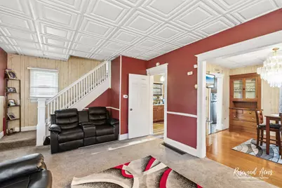 355 S Myrtle Avenue, Kankakee, IL 60901 - Photo 5