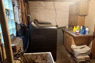 9834 S Oglesby St, Chicago, IL 60617 - Photo 23