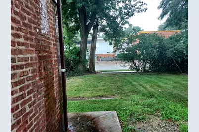 9834 S Oglesby Street, Chicago, IL 60617 - Photo 27