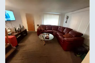 9834 S Oglesby Street, Chicago, IL 60617 - Photo 5