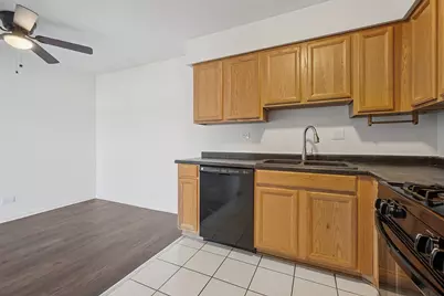 112 Mullingar Court #2B, Schaumburg, IL 60193 - Photo 9