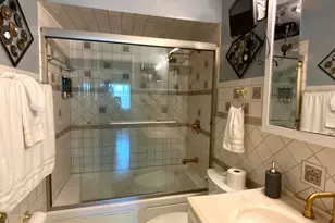 7854 S South Shore Dr, Chicago, IL 60649 - Photo 21