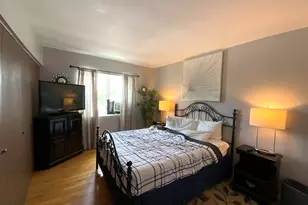 7854 S South Shore Dr, Chicago, IL 60649 - Photo 13