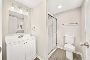 17212 Hawthorne Rd, East Hazel Crest, IL 60429 - Photo 19