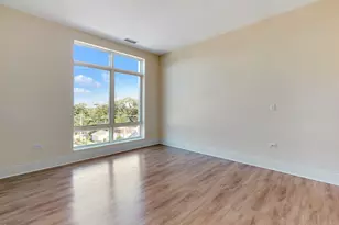 4758 N Laramie Ave, Chicago, IL 60630 - Photo 9