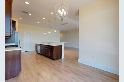 4758 N Laramie Avenue #307, Chicago, IL 60630 - Photo 7