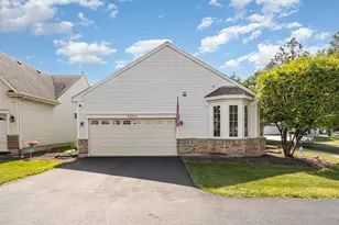 21019 W Torrey Pines Ct, Plainfield, IL 60544 - Photo 3