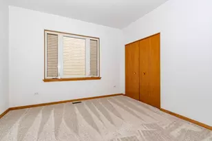 21019 W Torrey Pines Ct, Plainfield, IL 60544 - Photo 9