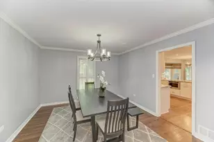 705 Potomac Ave, Naperville, IL 60565 - Photo 9