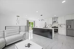 336 Westwood Ct, Vernon Hills, IL 60061 - Photo 13