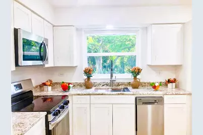 808 Bridle Lane, Wheaton, IL 60187 - Photo 17